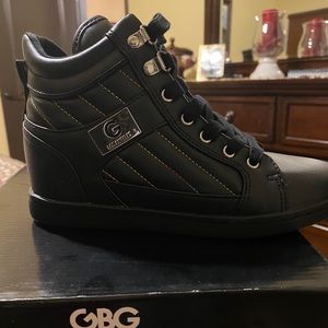 GBG platform shoes